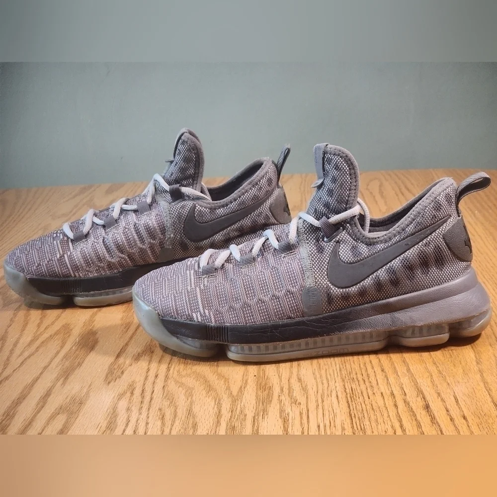 Nike Air Zoom KD Battle Grey Kevin Durant Shoes Sneakers Basketball 6.5YKD9 Gray